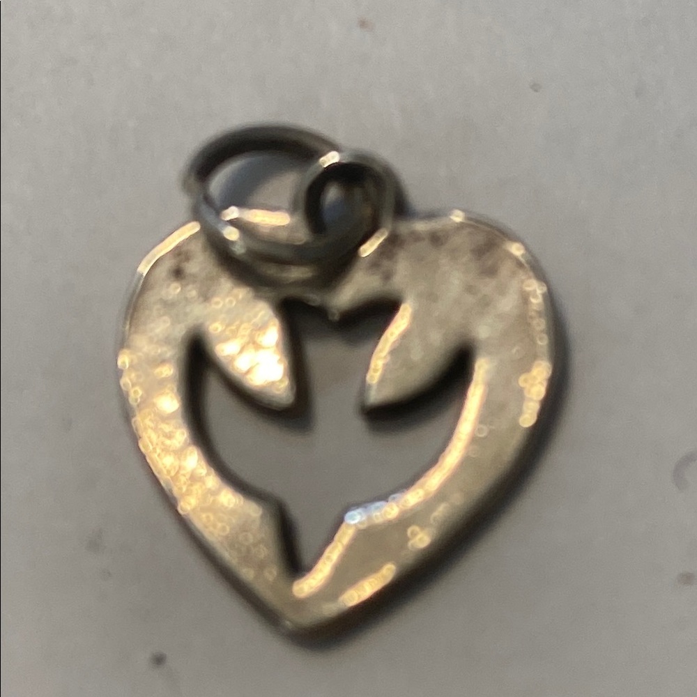 James Avery Silver Angel Heart Pendant (336)